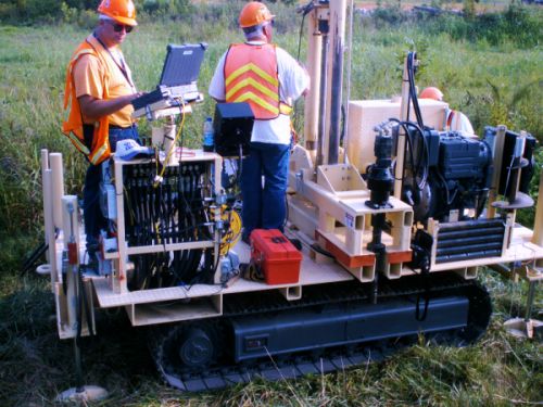 Hogentogler CPT rig testing in the field