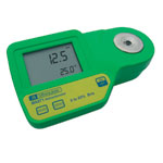 Milwaukee MA871 Digital Sugar Refractometer (BRIX), ATC